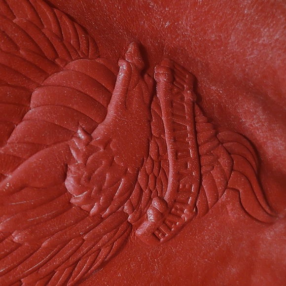 Harley Davidson distressed Red Leather embossed vest - Picture 4 of 5